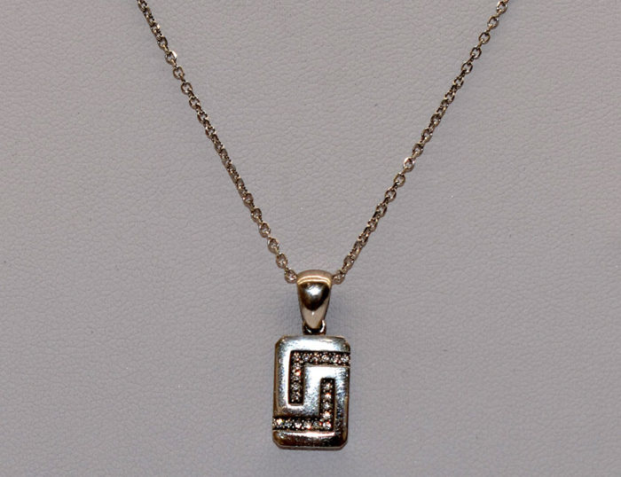 Κολιέ από ελληνικά κοσμήματα από ασήμι 925