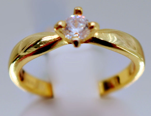 Ασημένιο γυναικείο δαχτυλίδι
